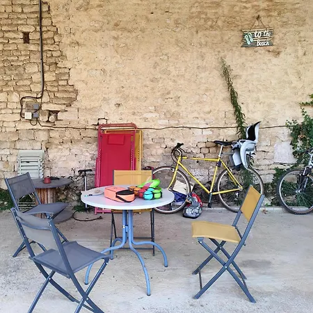 Le Logis De La Pierre *