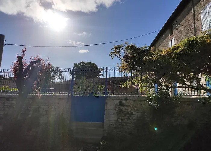 Tatil Evi Le Logis De La Pierre Perigne